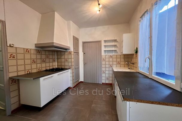 Location maison 2 chambres 63 m² La Valette-du-Var - Photo 1