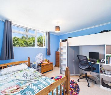 Sandbrooke Walk, Burghfield Common, Reading, Berkshire, RG7 - Photo 6