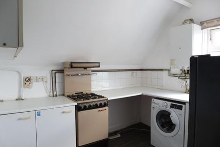 1 bedroom flat to rent - Photo 3