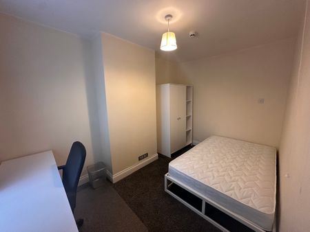 3 bedroom house - Photo 3