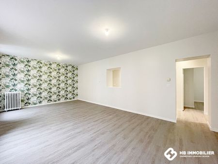 Location Appartement 4 pièces 89m² ROANNE 42300 - Photo 3