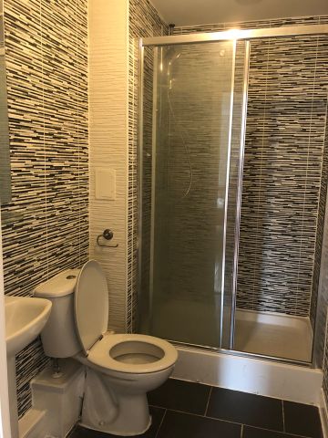 2 Bed Flat, Chancellor Way, RM8 - Photo 5