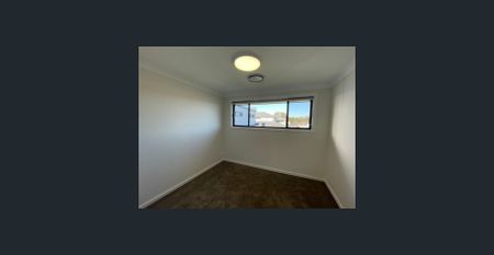 Welcome Home - Photo 2