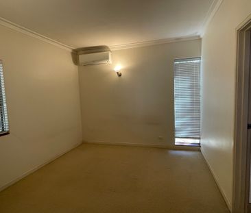 25 Tain Street, Applecross, WA 6153 - Photo 4