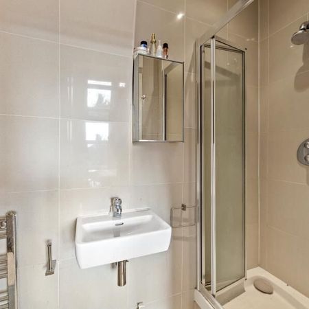 Studio Flat To Let - Photo 4