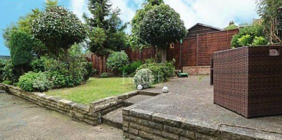 House share to rent - Photo 3