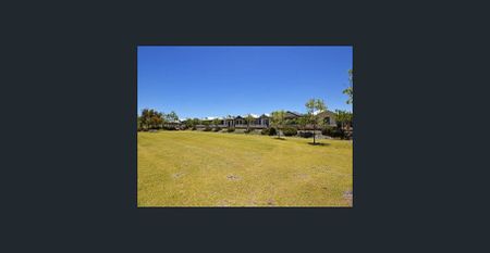 Stylish, Solar Smart and Family Friendly - Photo 3