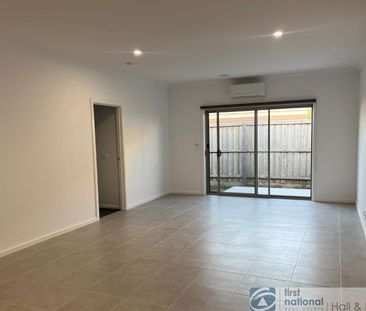 17 Scotland Circuit, 3977, Cranbourne West Vic - Photo 3