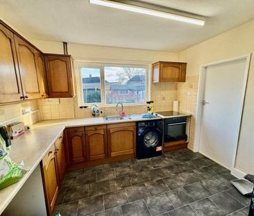 Kinsale Walk, NG11, Property for rent - Photo 3