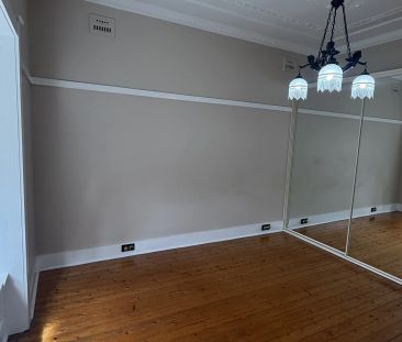 Amazing Family Home In Convenient Location - Photo 6