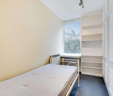 Sullivan Close, Battersea, SW11 - Photo 6