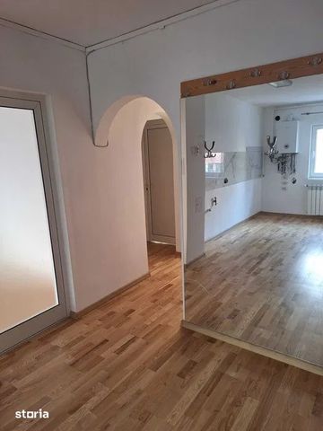 Apartament 4 camere, 95 mp, parcare, zona Piata Zorilor - Fotografie 3