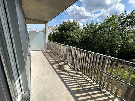 Appartement Orvault 2 Pièce(s) 54.59 M2 Avec Balcon Et Stationnement - Photo 3