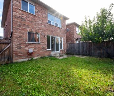 For Lease - 48 Dylan Street, Vaughan, Ontario - Photo 2