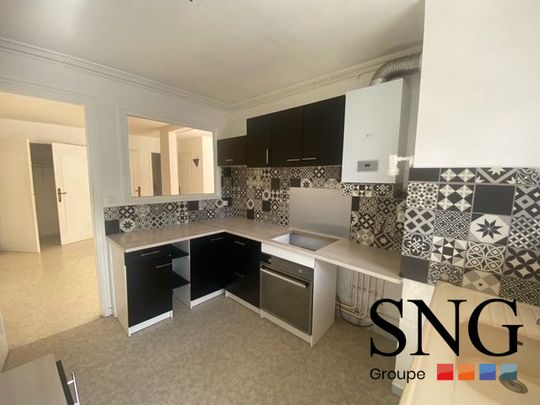 T3 AVEC TERRASSE - Photo 1