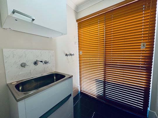 HOME FOR CHRISTMAS - Photo 1