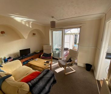 4 bedroom terraced house to rent - Photo 1