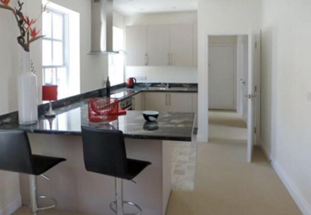 2 bedroom terraced house to rent - Photo 4