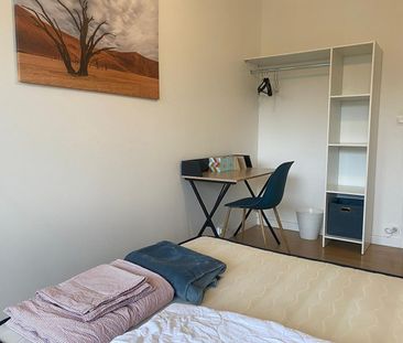 Appartement T4 meublé - 71.5 m² - Location Appartement saint herbla... - Photo 4