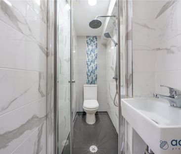 2 bedroom maisonette to rent - Photo 2