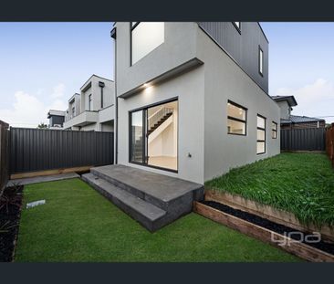 The Pefect Townhouse! - Photo 5