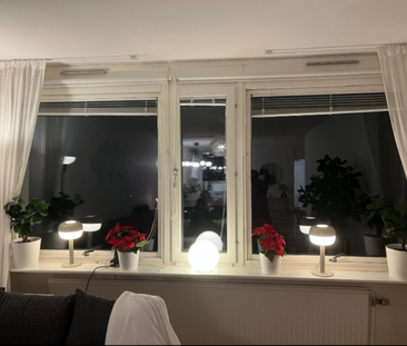 Loftvägen, Skogås - Photo 3