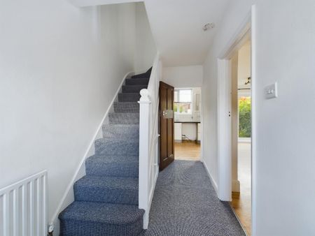 3 bedroom terraced house to rent - Photo 4