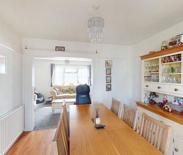 4 bedroom house to rent - Photo 3