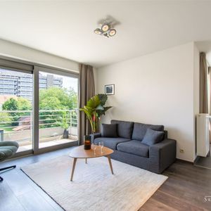 Appartement te huur in Etterbeek voor € 1.600 met 2 slaapkamers - Photo 2