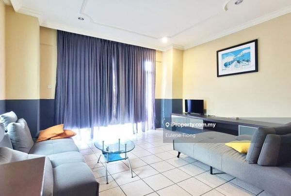 De Summit Condominium, Kuching - Photo 1