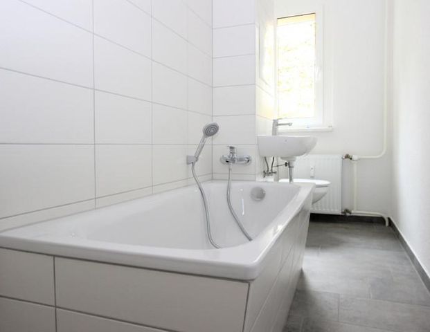 Für sie liebevoll komplett renoviert - Foto 1