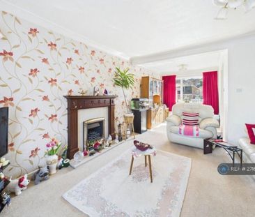 3 bedroom detached house to rent - Photo 1