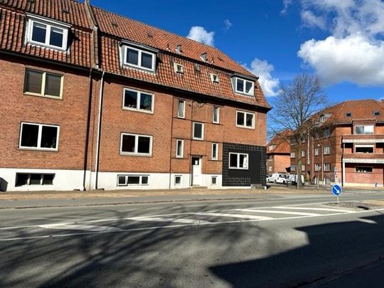 Dejlig 2- værelses lejlighed beliggende i centrum af Odense. - Photo 1