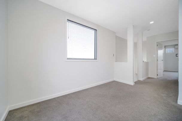 Upmarket Three-Bedroom Home Parnell - Photo 1