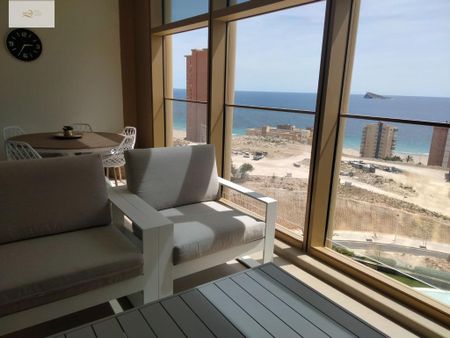 2 room luxury Flat for rent in Benidorm, Spain - Photo 3