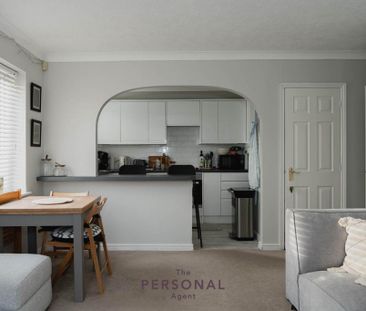 1 bedroom flat to rent - Photo 2