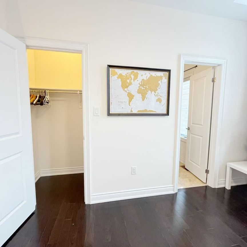 For Lease - 199 CANYON HILL AVE Street, Richmond Hill, Ontario - Photo 1