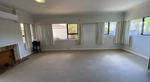 Downstairs unit - Photo 1