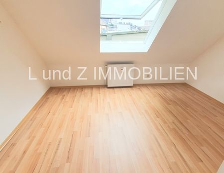 *Für Singles-Zentral gelegen -2 Zimmer Wohnung * - Photo 1