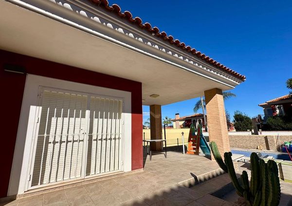 3 room luxury Detached House for rent in Bétera, Valencia