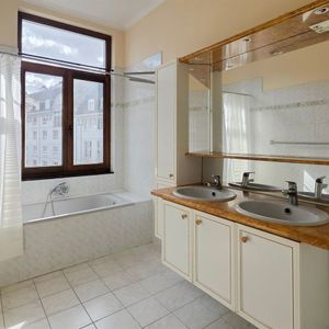 Apartment for rent in SAINT-GILLES - Photo 2