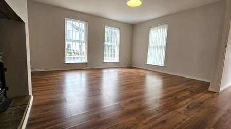 11 Fairfields, Antrim, BT41 4HZ - Photo 5