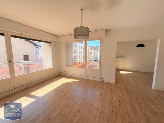 Location Appartement 5 pièces 118m² LIMOGES 87000 - Photo 1