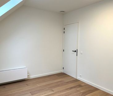 Prachtige recente woning met 2 slaapkamers op TOPlocatie! - Foto 6