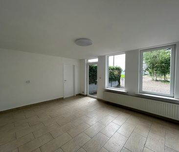 Halfvrijstaande woning met 2 slaapkamers - Photo 3