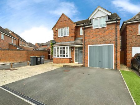 4 bedroom detached house to rent - Photo 5