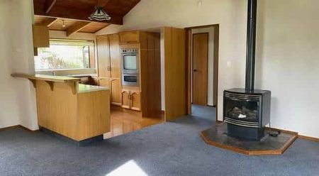 Te Aroha -3 Bedroom - Photo 4