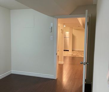 For Lease - 287 Palmerston Avenue Unit# Lower, Toronto, Ontario - Photo 5