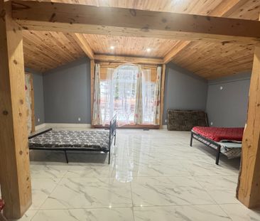 For Lease - 2654 MERRITTVILLE Highway, Thorold, Ontario - Photo 2