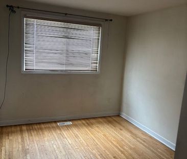 For Lease - 118 Redgrave Drive Unit# Basement, Toronto, Ontario - Photo 3